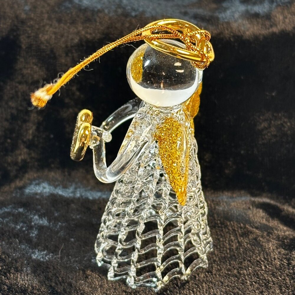 2002 Avon Spun Glass Angel Ornament With Gold Heart, Wings & Halo - Picture 4 of 4